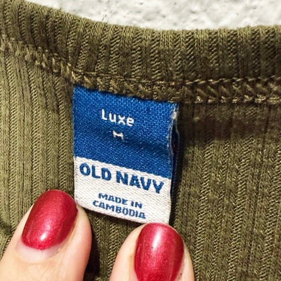 Old Navy Sleeveless Luxe Ribbed High Neck Swing Tank Top in ARBORETUM - Picture 4 of 5